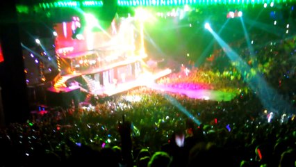 17-2-13 Justin Bieber singing some of one time Dublin