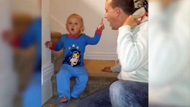 Tour de magie cruel : le gamin pense que papa a tout manger