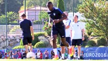 Les Bleus à l'entraînement avant le match contre l'Allemagne