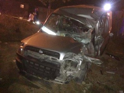 Otomobil İnşaat Alanına Uçtu, Başına Demir Saplanan Sürücü Öldü