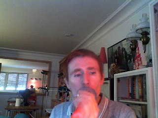 Wiwi égratigne "ça me regarde" de Yannick Noah