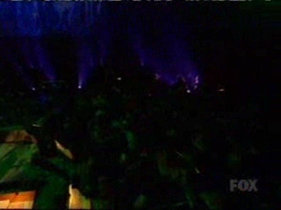 Kelly Clarkson-Gives Back UpToThe Mountain- 25 april,2007