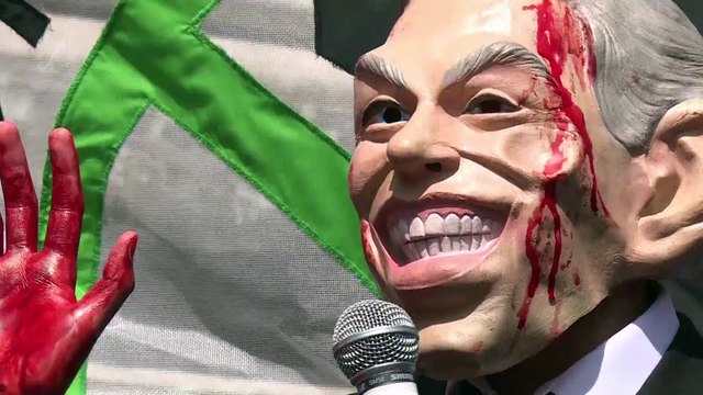 Manifestation contre Tony Blair après le rapport sur la guerre en Irak