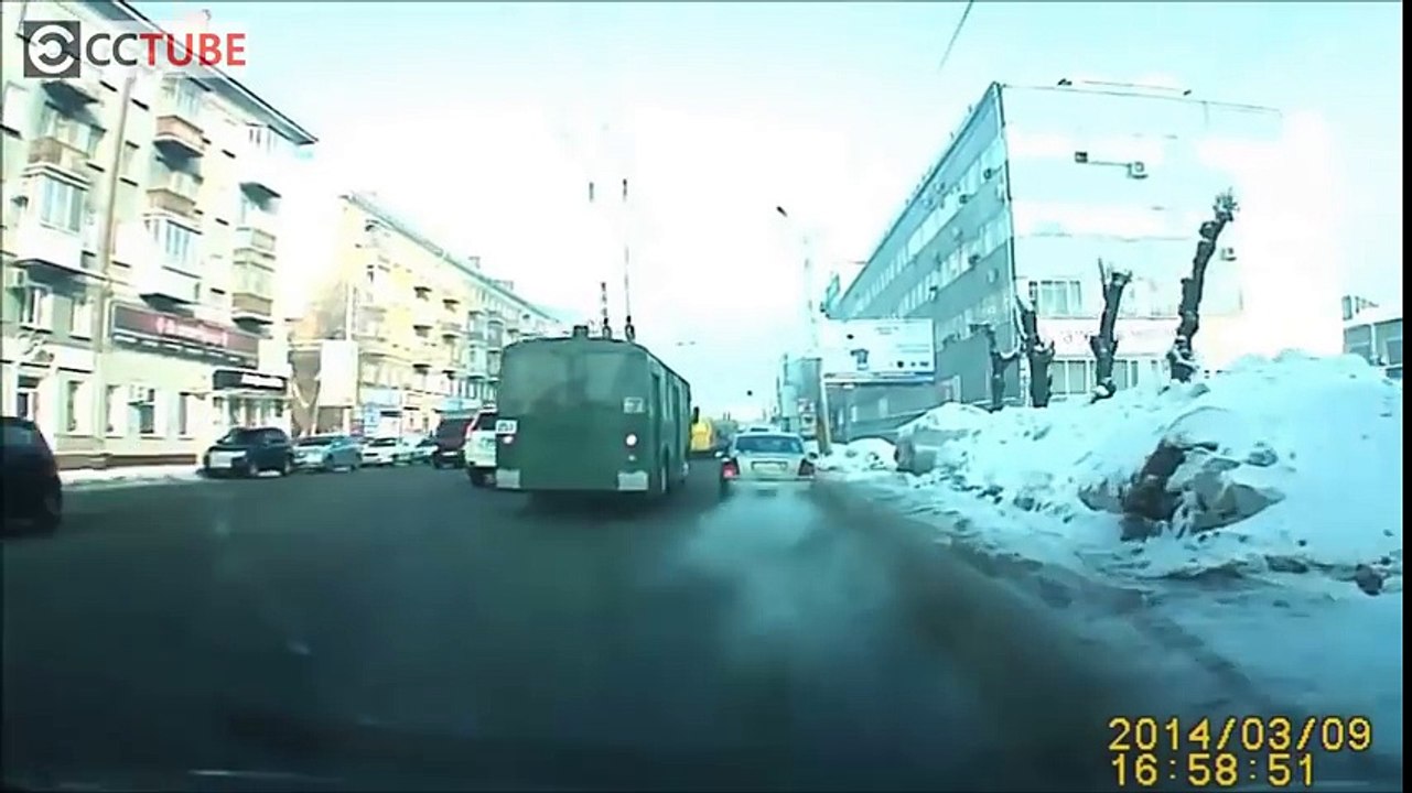 Horrible Car Crash Compilation # 82