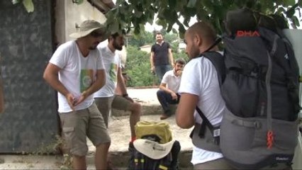 3 Kişilik Barış Yürüyüşü Gözaltına Alındı