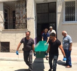 Mersin'de Koca Dehşeti! Eşini 6 Yerinden Bıçaklayıp Atletle Boğdu