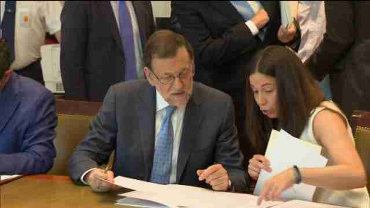 Rajoy urge a formar un Gobierno estable