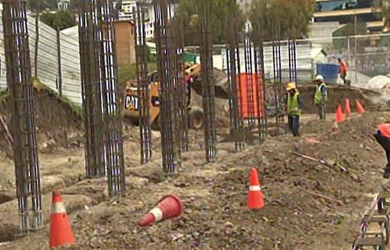 Roban maquinaria y herramientas de una construcción al sur de Quito