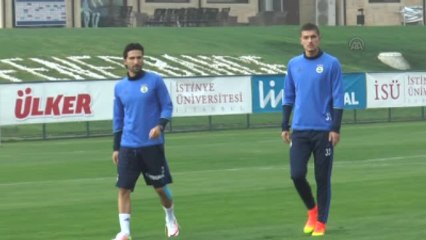 Fenerbahçe Yoğun Sis Altında Çalıştı