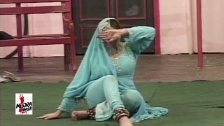 SEXY ASHA CHOUDHRY MUJRA - TENU BECHAIN NIGHAWAN  - PAKISTANI MUJRA DANCE