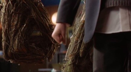 Un monstruo viene a verme - Trailer español (HD)