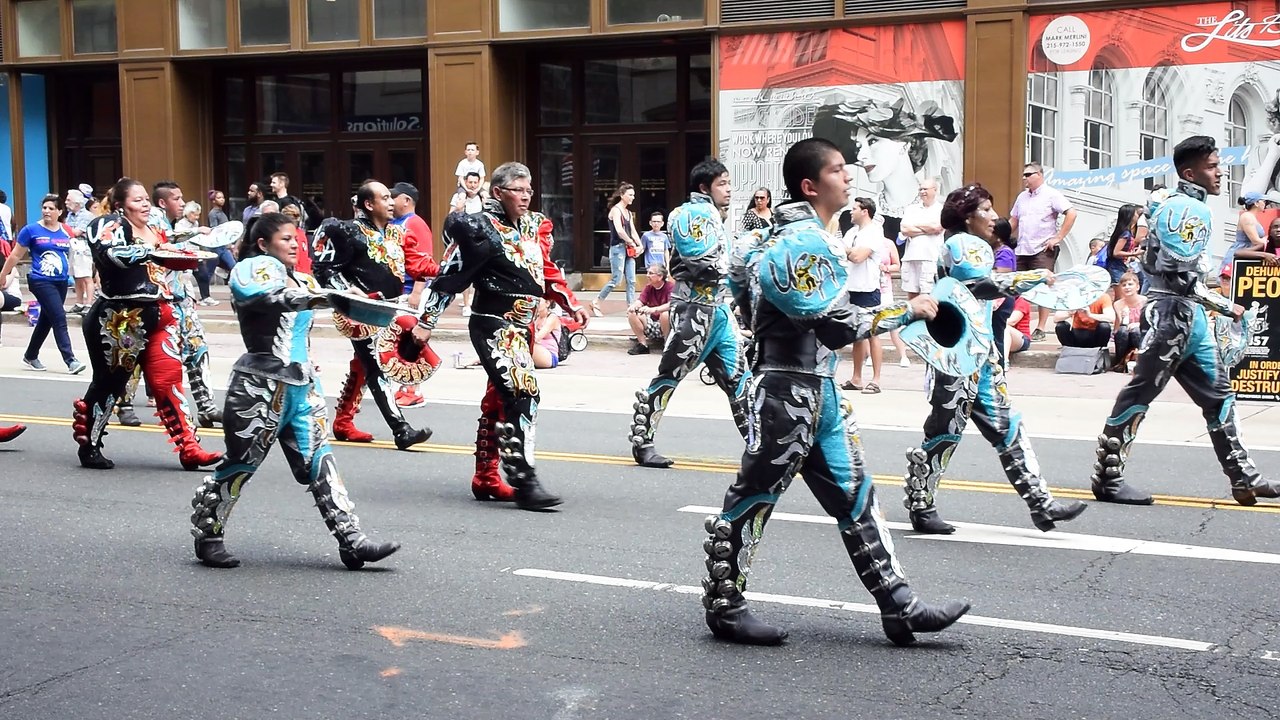 parade 12