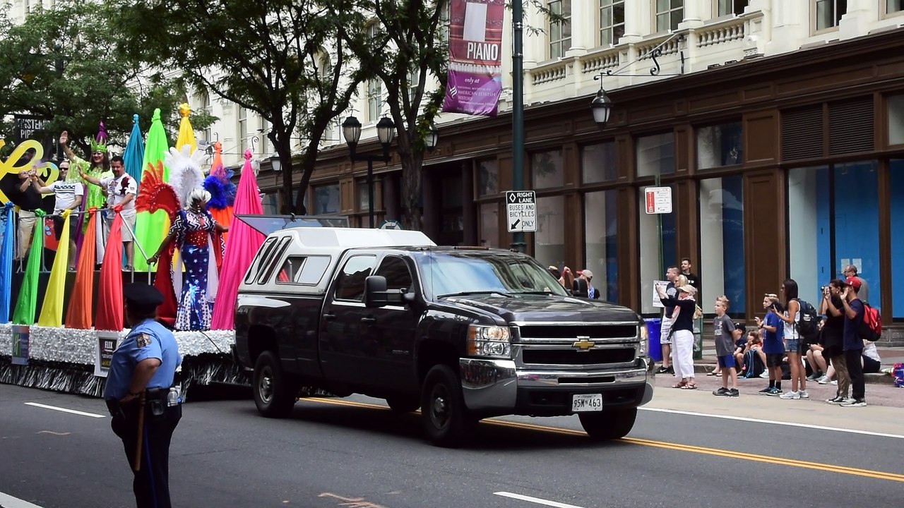 parade 14