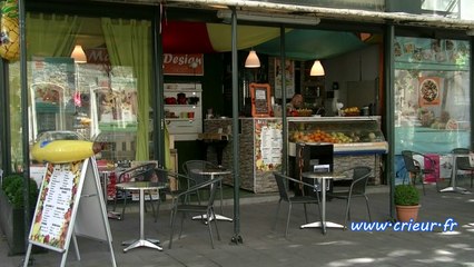 "La femme oiseau" présenté par Alain Batis