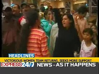 News Peek (Express 24/7)    21-Nov-2010    1:00pm