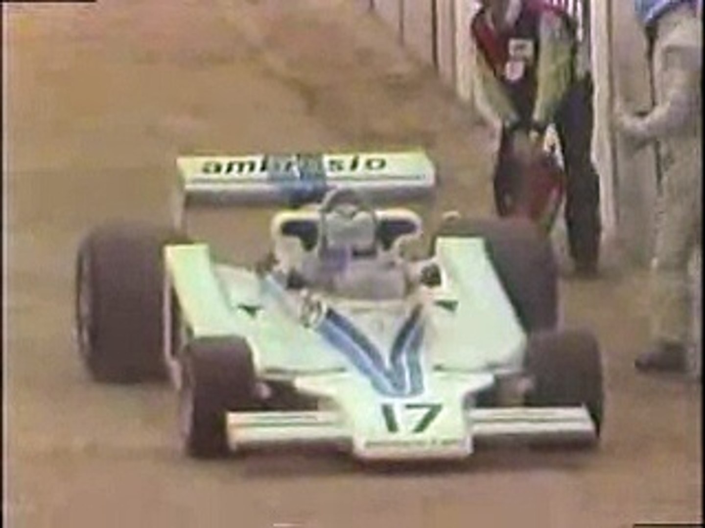 F1 1977 Tom Pryce Fatal Crash Angle 2 - video Dailymotion
