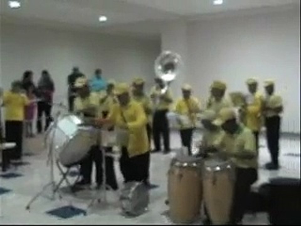 Banda Metro - 2007 - 2(240p_H.264-AAC)