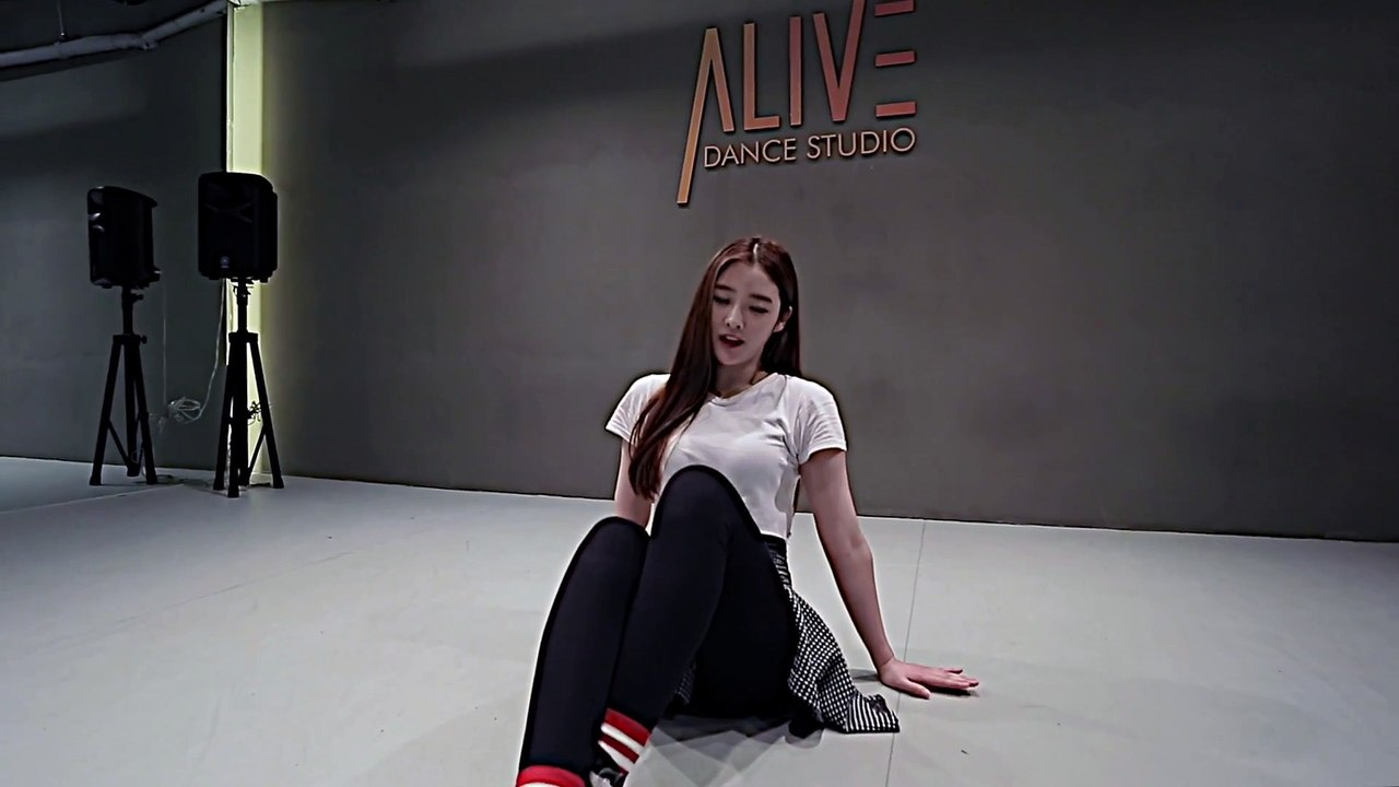 DIA 다이아 은진 (EUNJIN)_현아(HYUNA) - 빨개요(RED)