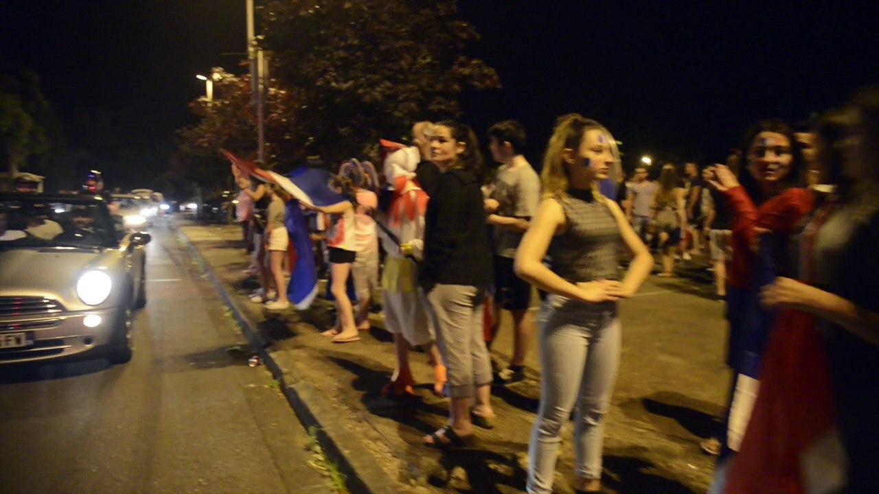 LE CREUSOT : Le Creusot en extase après la victoire contre l'Allemagne