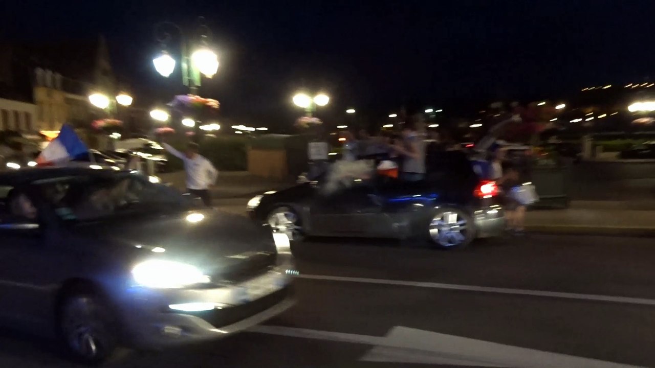 Euro 2016 : la fête à Mers-les-Bains après la victoire des Bleus