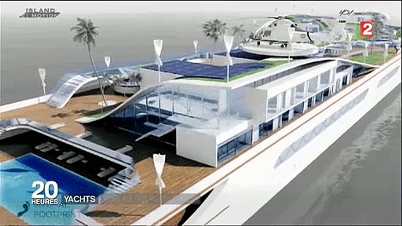 Regardez les yachts qui sont en train d'être co...