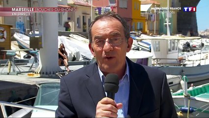 Le lapsus de Jean-Pierre Pernaut : il veut parler de Hollande... Et mentionne VGE !