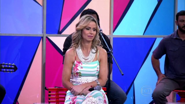 Claudia Raia no Encontro com Fatima Bernardes 22/08/2013 PARTE 1