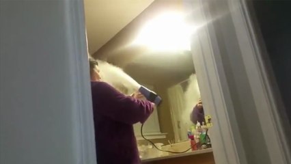 Une blague avec un sèche cheveux qui finit mal