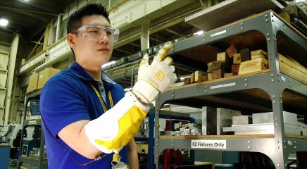 RoboGlove, le gant robotique de GM, de la NASA et de Bioservo
