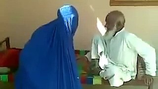 sexual prank in pakistan VERY FUNNY