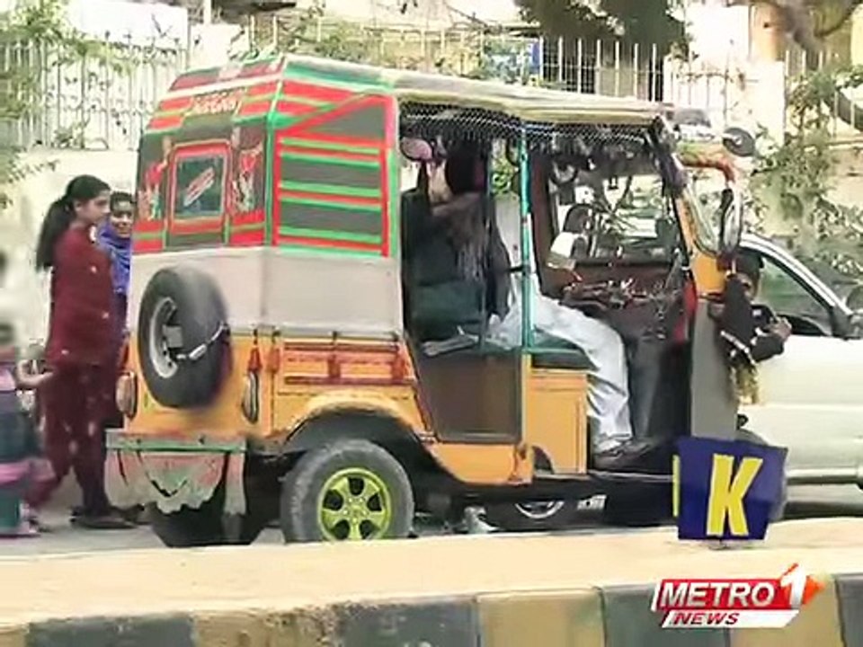 Zara Hut Kay -Kya Hai- Prank 2015