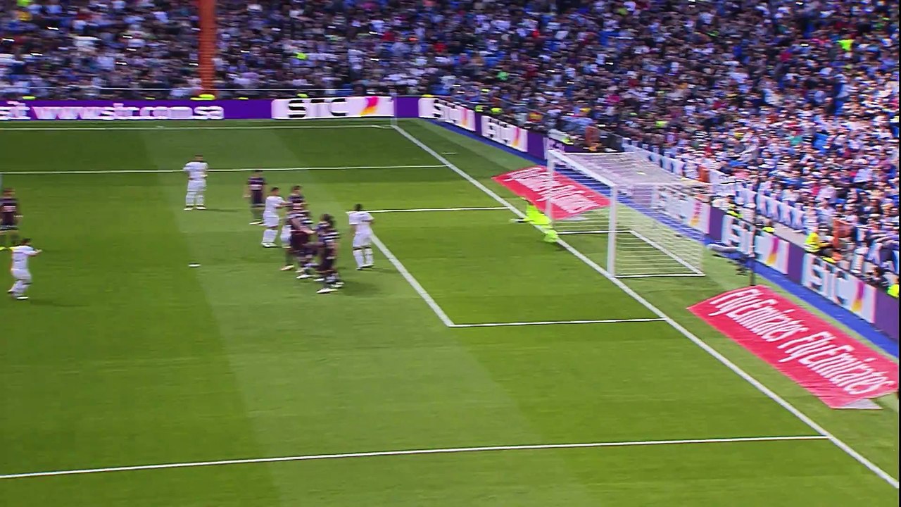 FIFA 17 présente ses coups de pied arrêtés repensés