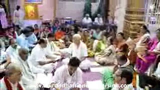 Aniruddha Bapu - Shree Rudrabhishek seva at Shree Aniruddha Gurukeshetram - 20 June 2016