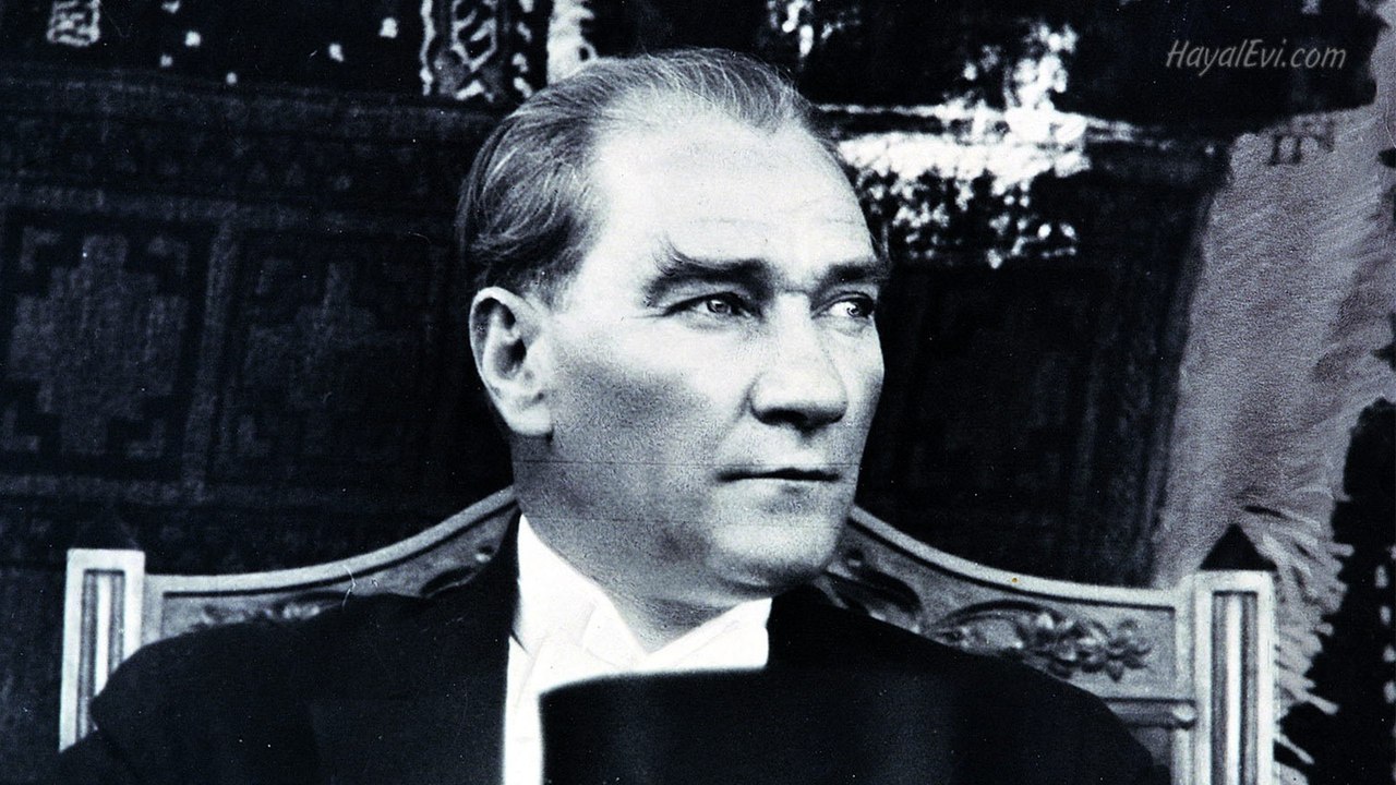Mustapha Kemal Atatürk -Naissance d'une République (Extrait 2)