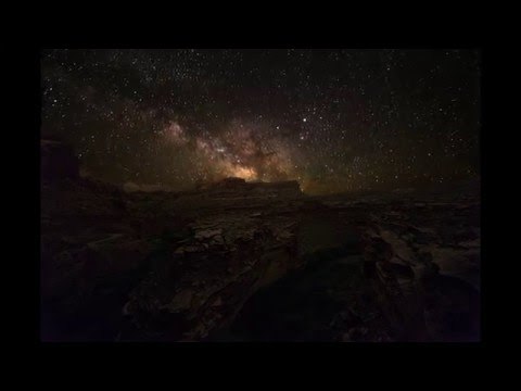 Timelapse From Moab, Utah Shows the Milky Way