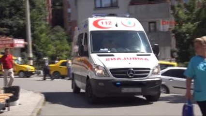 Zonguldak - Otomobil Evin Bahçesine Uçtu 4 Yaralı