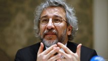 Dündar: Ülkeden kaçmadım, görevimin başındayım