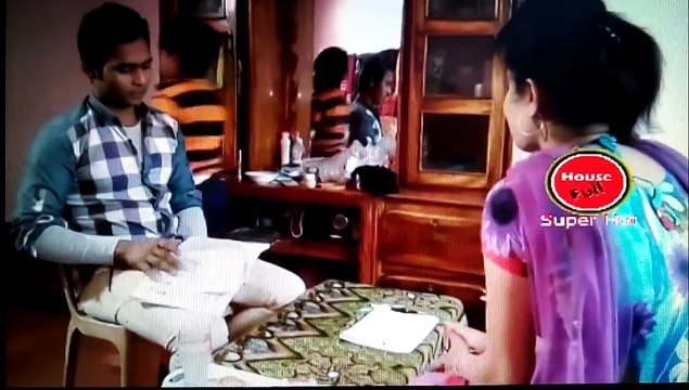 ১৮+ ভিডিও। ছোট ভাই-বোনের প্রাইভেট টিচারের সাথে কিভাবে প্রেমে পড়ে সব বিলিয়ে দেয় মেয়েরা দেখুন