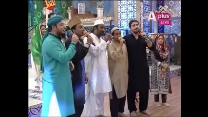 Descargar video: Amjad Sabri Son Recites Naat with Farhan Ali Waris - Everyone Crying