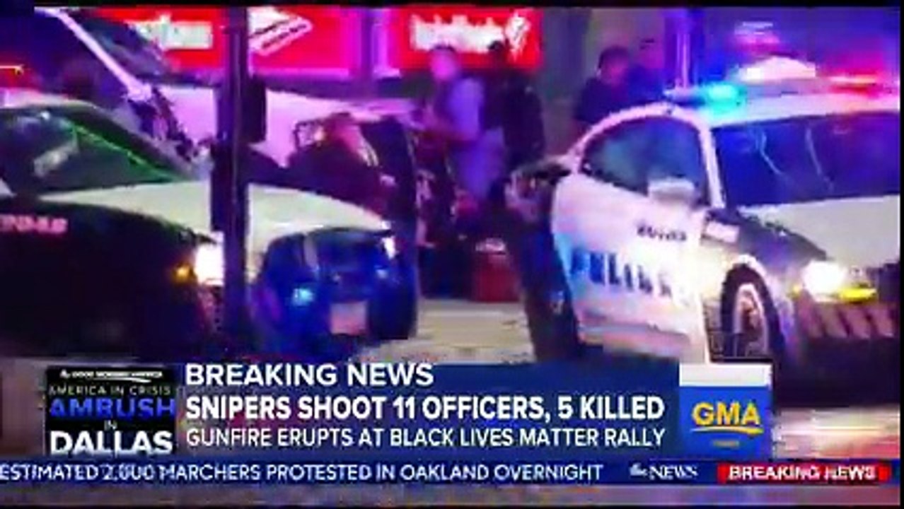 Dallas Police Sniper Ambush ¦ Video of Chaos After Snipers Kill 5 Officers