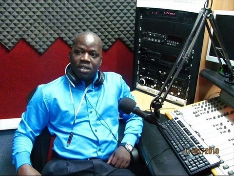 ndoye bane tacle les conférenciers