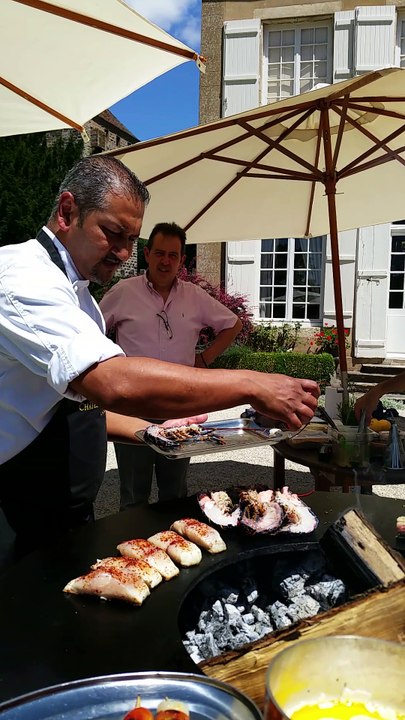 Homard et poissons en grillades à Vault de Lugny sur l'Ofyr