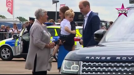 Le prince George aux commandes d'un avion de la Royal Air Force (Vidéo)