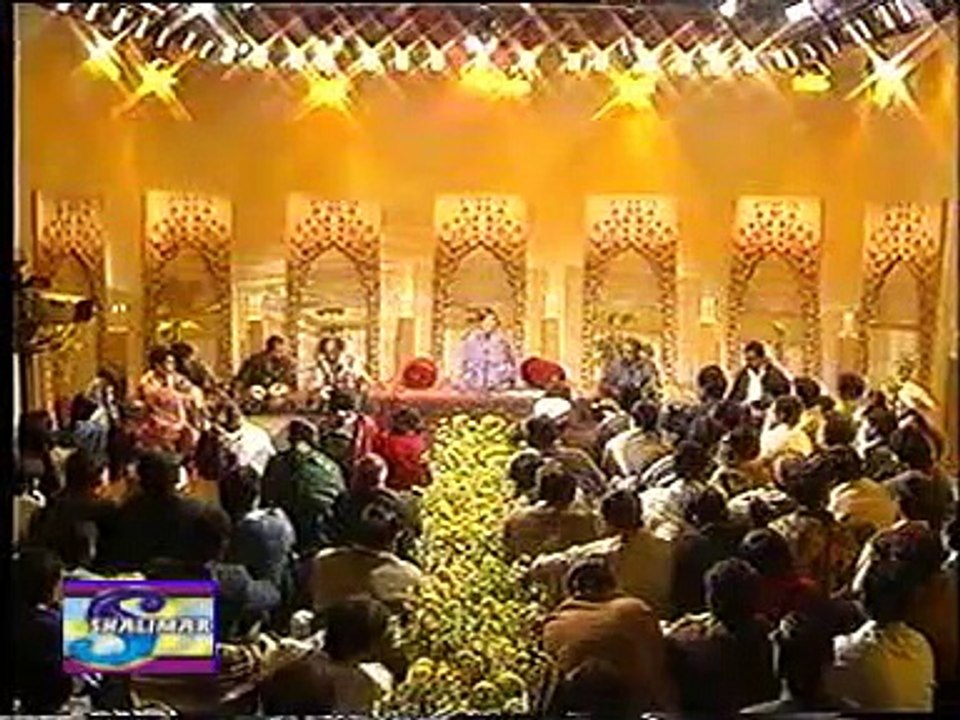 " RABBA YAAR MILA DY TO MERA " BY NASEEBO LAL