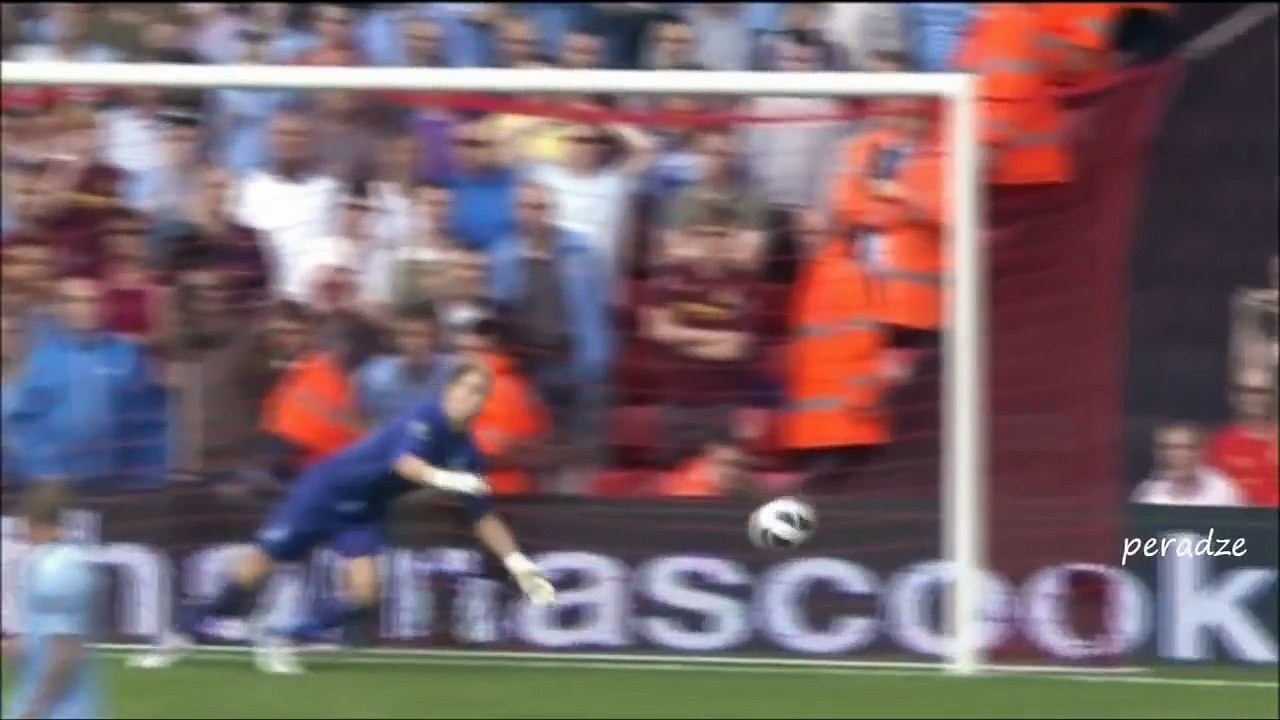Luis Suarez ● Top 10 Goals