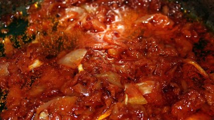 Chicken Potato Curry ( In Myanmar) ကြက်သား အာလူဟင်း မြန်မာ