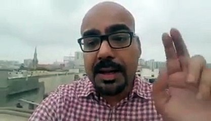 Junaid Akram Funny comments on Mamnoon Hussain!