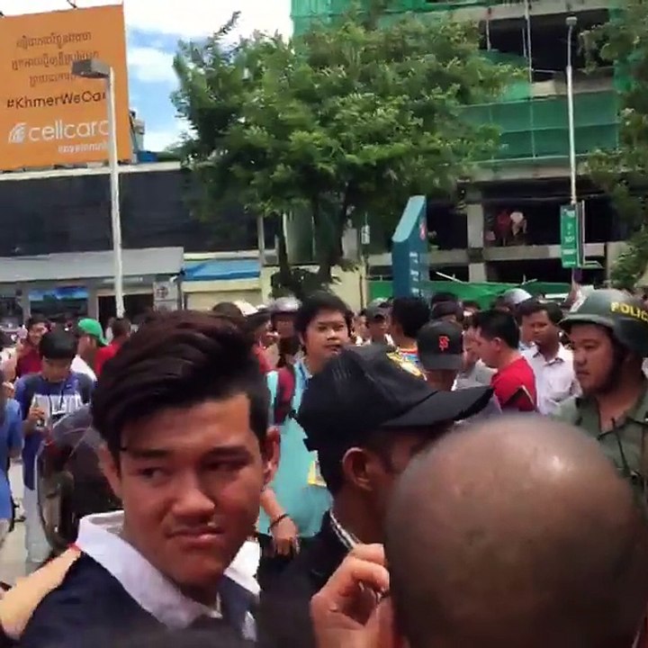Cambodia News លោក កែម ឡី ត្រូវបានខ្មាំងកាំភ្លើងបាញ់សម្លាប់នៅថ្ងៃនេះ នៅស្តុបបូកគោ។