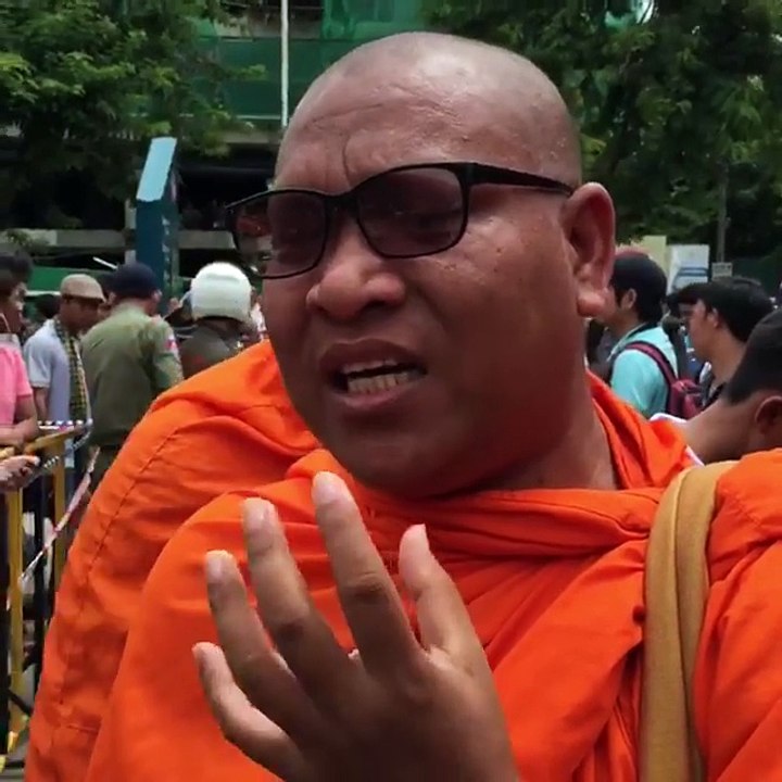 Cambodia News ជីវិតប្រជាជនខ្មែរដូចបស្សីដែលនៅក្នុងទ្រុងអព្ចាឹងបេីសិនហានតវ៉ានិយាយរឿងពិតគេនឹងចាប់យកសលាប់ពេលណាក៏បាន ហេតុដូច្