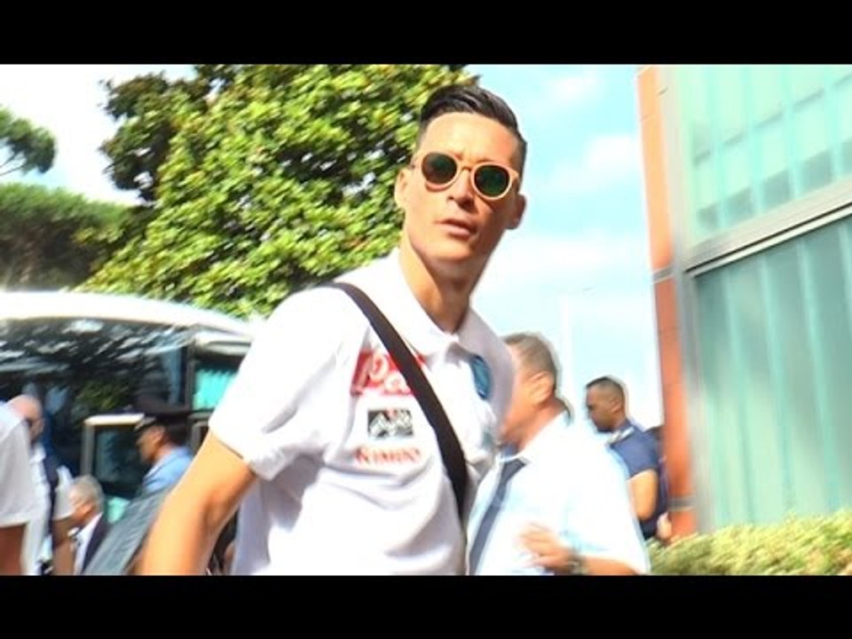 Napoli - Gli azzurri partono per il ritiro di Dimaro (09.07.16)